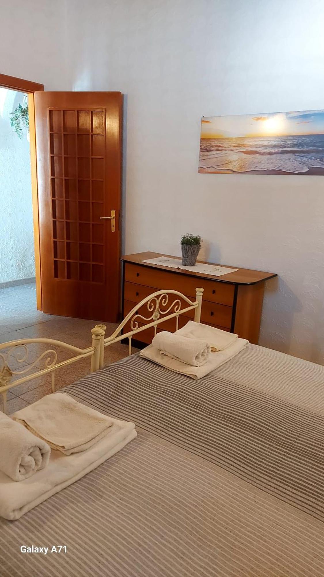 Casa Fronte Mare Puro Relax Villa Cava dʼAliga Exteriör bild