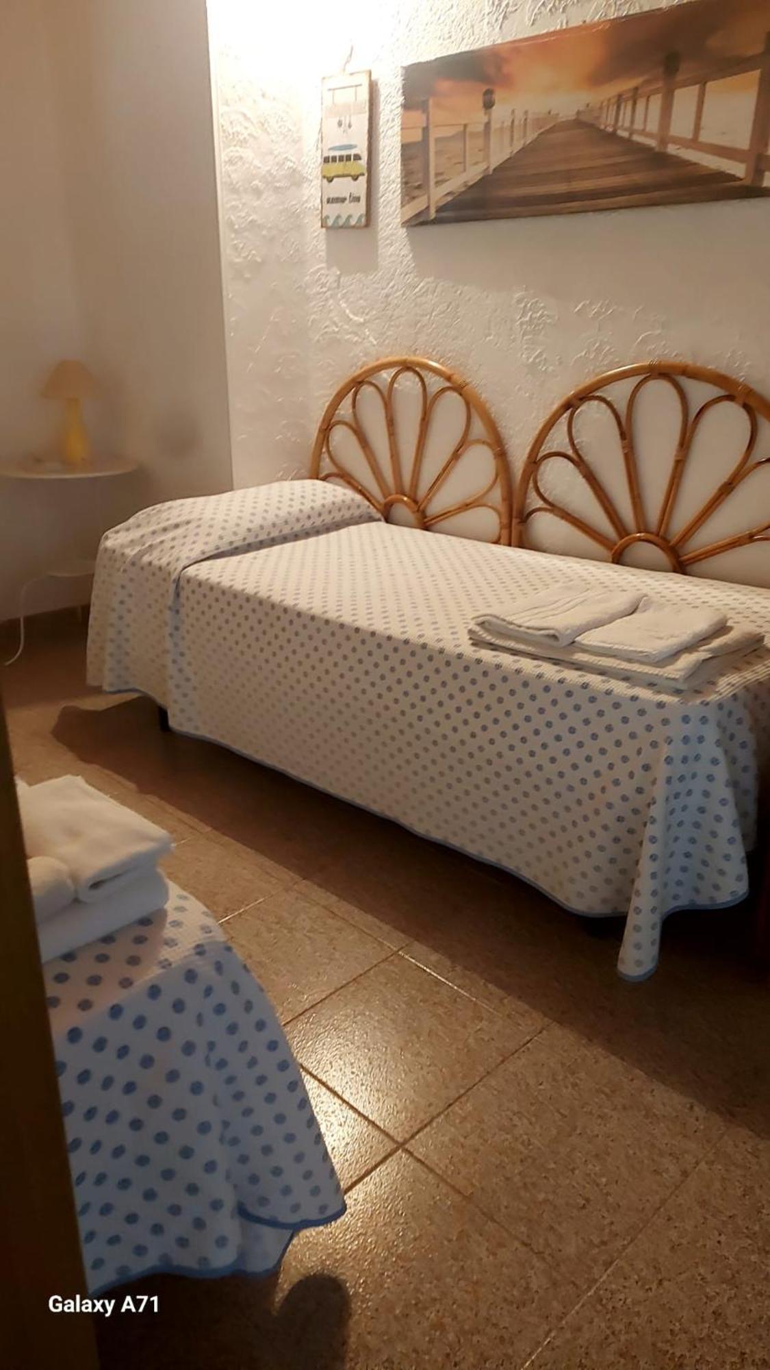 Casa Fronte Mare Puro Relax Villa Cava dʼAliga Exteriör bild